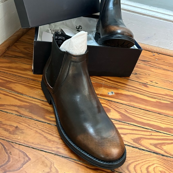 DOCKSTEPS DSM360200 men’s chukka boot Great winter boot, slip on. - Picture 2 of 4